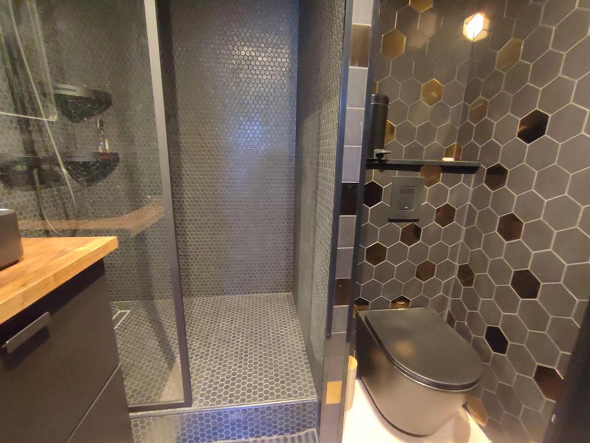 Au Cocon De Joy, T3 Duplex, Wifi, 4 Personnes Apartman Bagnères-de-Luchon Kültér fotó